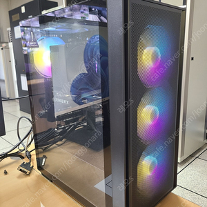 5700X3d / 4060 / 32GB 팝니다