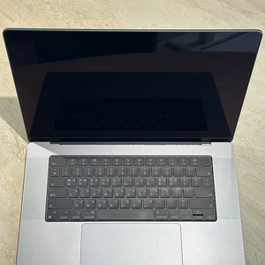 맥북 프로 16인치 M2 Max, 32GB, 1TB 실버, 배터리 95%, 풀박스셋 팝니다.