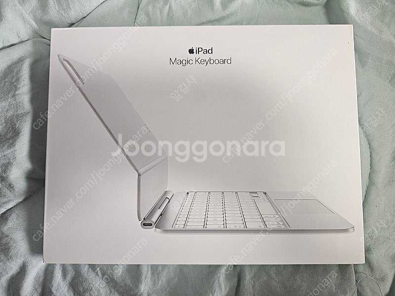 아이패드 프로 11인치 m4 매직키보드 화이트--0