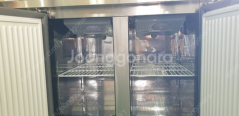 에버젠1200간냉식테이블냉동냉장고판매합니다UDS-12R...--2