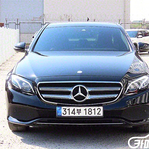 E-클래스 W213 E220d 아방가르드 2017 년 중고차/전액할부/중고리스/중고렌트/