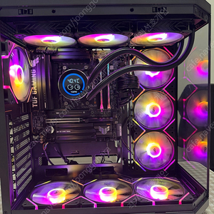 [게이밍 PC] Ryzen 7 9800X3D + RTX 5080 / 반본체 및 그래픽카드 문의