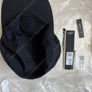 25ss 스톤아일랜드 나일론 볼캡 블랙 XL 새상품 판매합니다!!