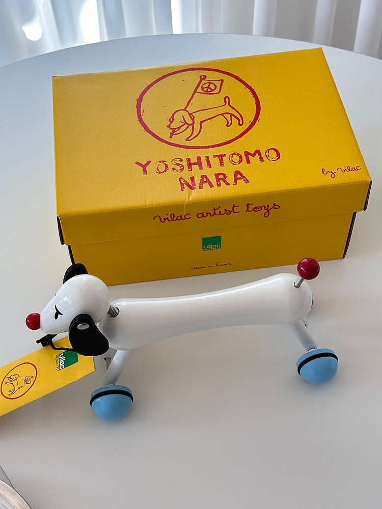 요시토모 나라--1