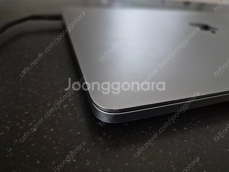 맥북프로 13인치 M2 16GB 1TB--6