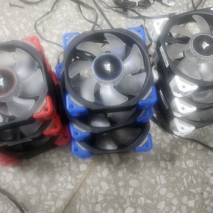 커세어 ML 120 PRO 120mm팬 3종, 1회 장착