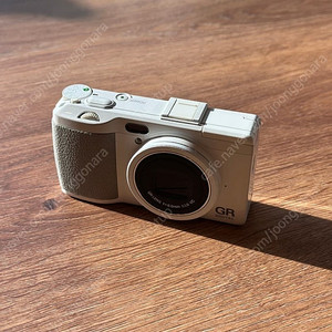 리코 grd4 화이트