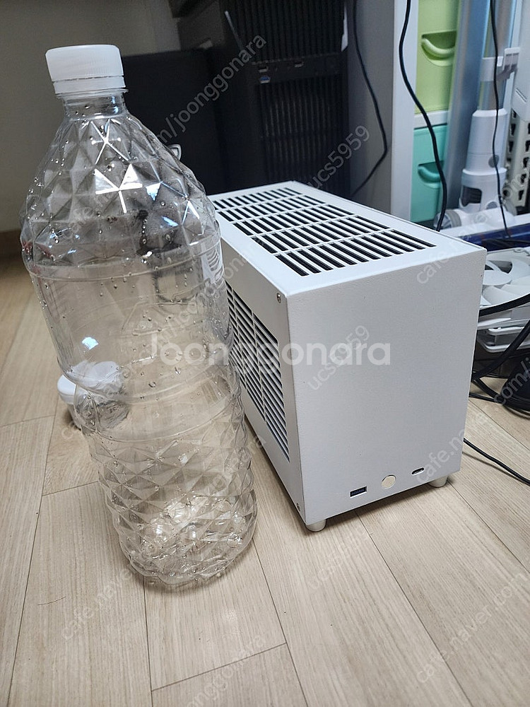 인텔 i5 12400F RX6600XT SFF ITX ...--0