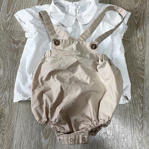 슈슈앤크라 롬퍼&블라우스 18M