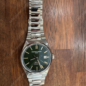 프레드릭 콘스탄트 하이라이프 COSC 39mm 그린 다이얼