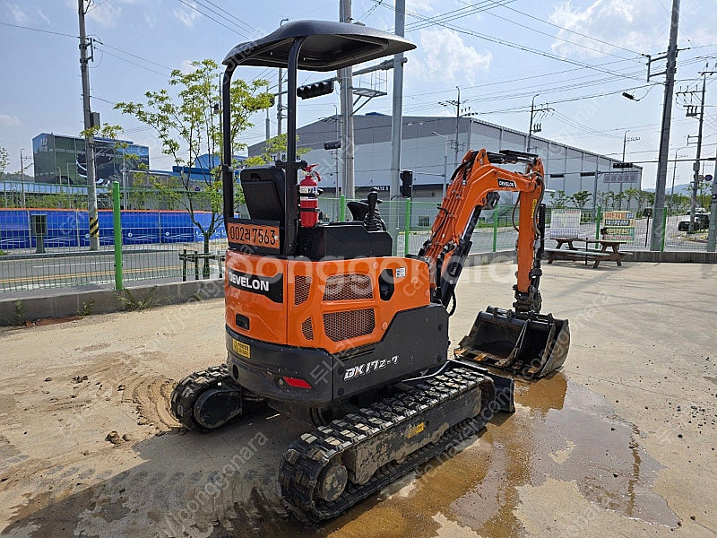 두산 DX17Z 7 2024년식 신차급 가동133시간 ...--3