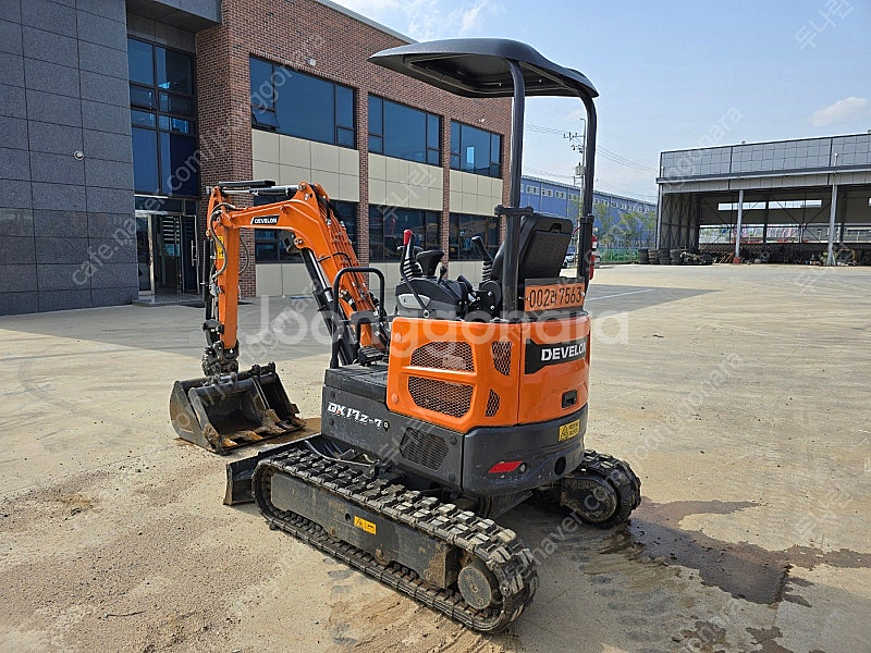 두산 DX17Z 7 2024년식 신차급 가동133시간 ...--5