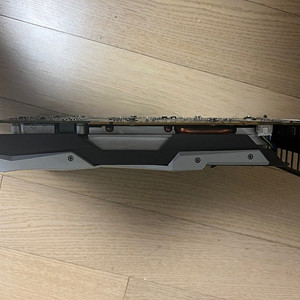 고장난 1060 6G 판매합니다.