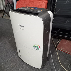 위닉스 제습기 16L