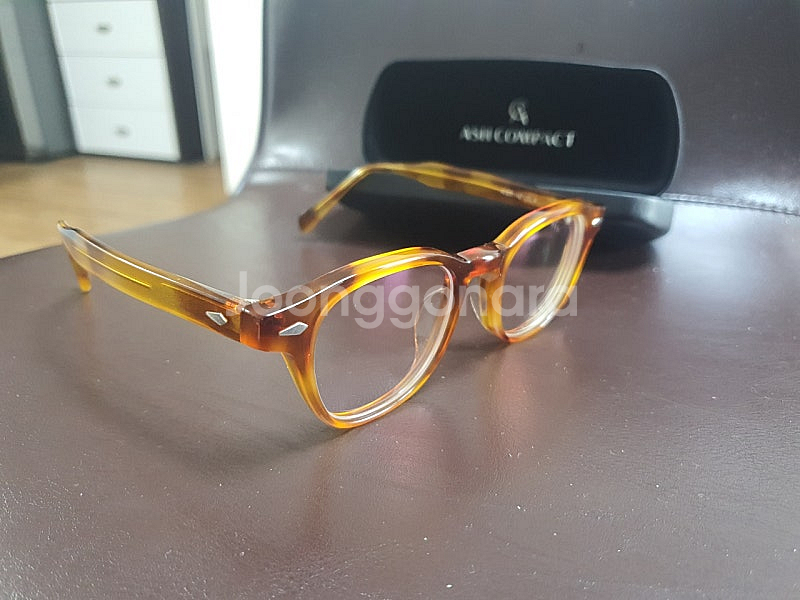 애쉬컴팩트 링커 뿔테안경 택배비포함 3만원 애쉬크로프트--2