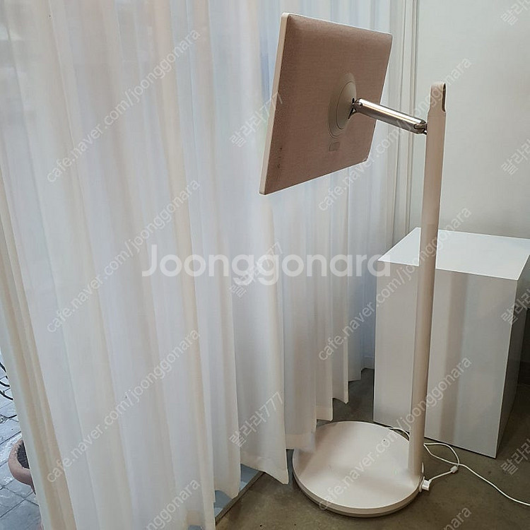 LG 스탠바이미 FHD 68cm--1