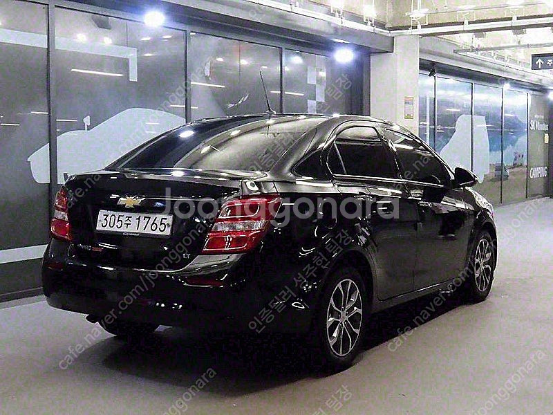 아베오 중고 검정색 2019년식 78,848km 1.4...--4