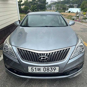 그랜저 중고 가격 중고 그랜저 은색 2017년식 HG240 MODERN 컬렉션 중고차구매