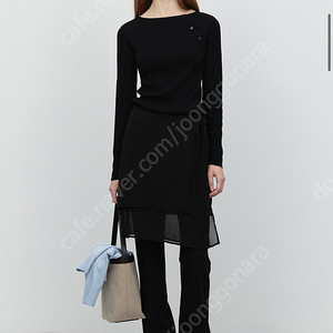 dunst 던스트 버튼 슬릿 니트 블랙