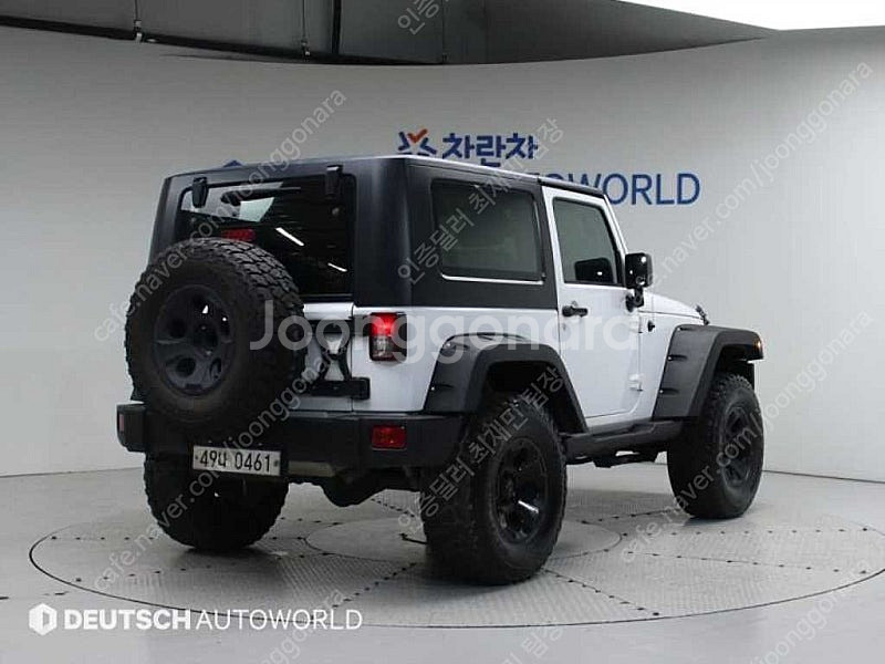 지프 랭글러 중고 JEEP 랭글러 흰색 2016년식 7...--2