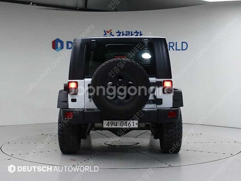 지프 랭글러 중고 JEEP 랭글러 흰색 2016년식 7...--4
