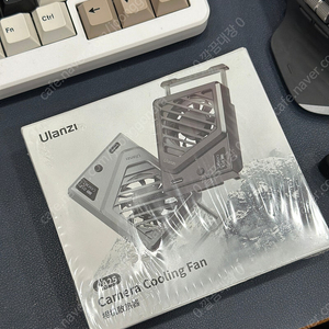 울란지 CA25 (실버) 카메라 쿨러 쿨링팬 냉각 방열판 판매합니다.