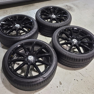 <판매>벤츠W222 S클 S63AMG 20인치순정휠타 싸게 판매