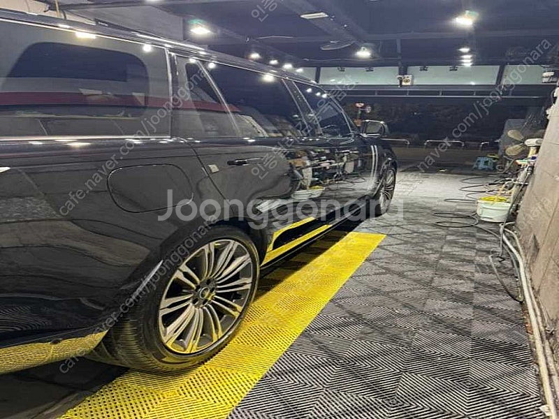 랜드로버 중고 검정색 2023년식 47,264km 4....--9