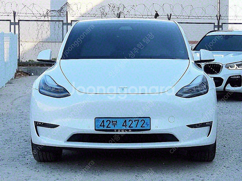 테슬라 모델 Y 중고 흰색 2021년식 71,367km...--0
