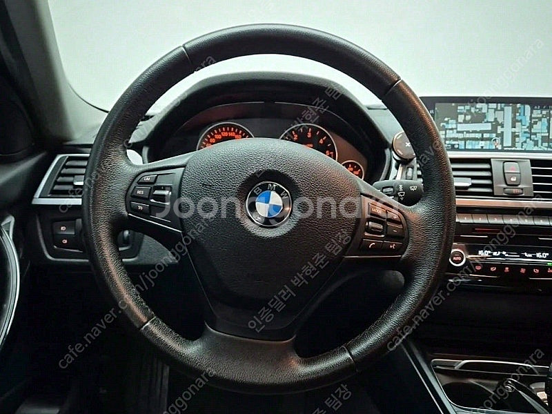 BMW 3시리즈 중고 BMW 320d 중고승용차 3시리...--9