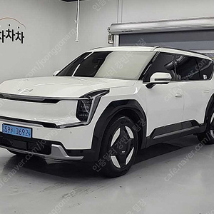 EV9 중고 EV9 중고차 흰색 2024년식 45,512km 4WD 어스 중고자동차