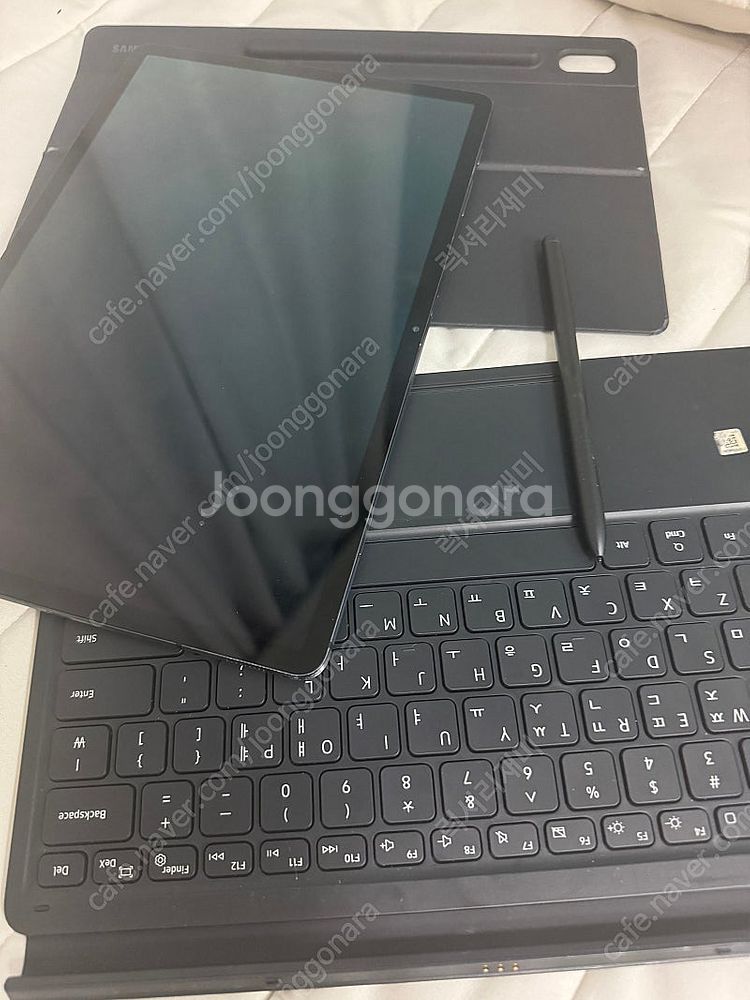 갤럭시탭s7+ 256 lte 북커버 s펜포함팝니다--0