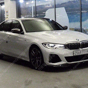 BMW 3시리즈 중고 BMW 3시리즈 중고차 할부 흰색 2020년식 58,116km M340i 중고차 살 때