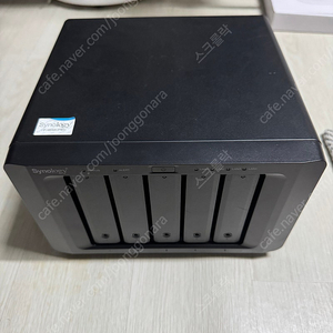 DS1517+ 팝니다 (16GB RAM/  SSD 500G * 2 + 4T * 3 )