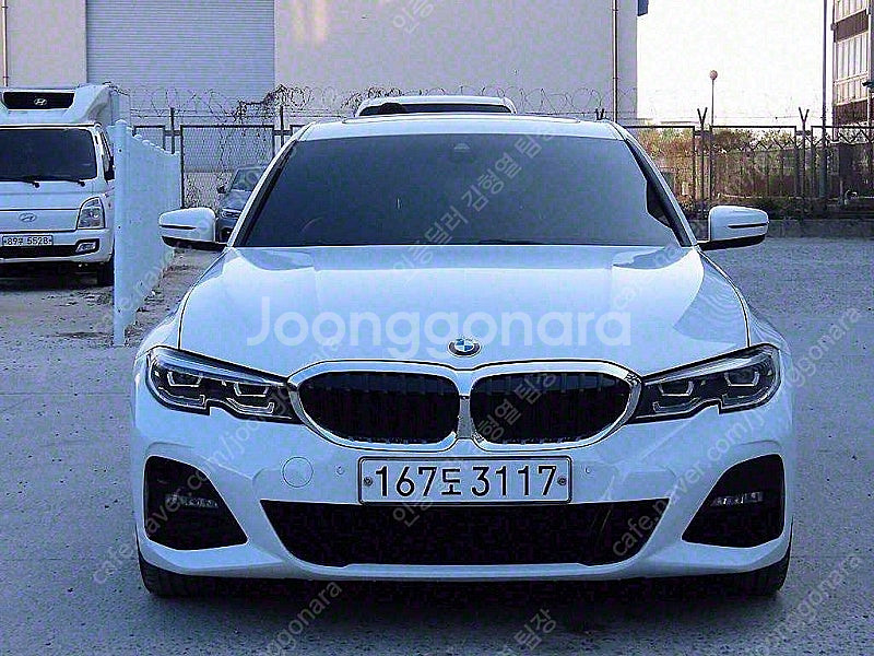 BMW 3시리즈 중고 BMW 중고 3시리즈 330i 흰...--0