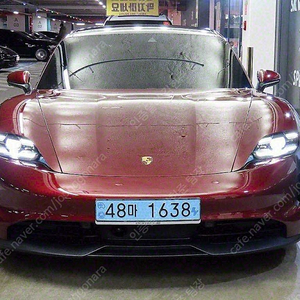 포르쉐 중고 포르쉐 타이칸 중고차 빨간색 2021년식 35,167km 4S 개인사업자 차량구매