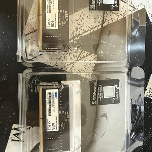TWSC 8gb 램 두개 팝니다