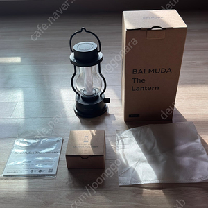 (풀박스 새상품) 발뮤다 LED 랜턴 L02B 블랙 색상