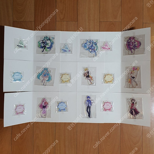 보컬로이드, 러브라이브, 홀로라이브, 니지산지, 아이마스, 뱅드림, 우마무스메, 원신, 블루 아카이브, 페이트, 칸코레, 동방프로, Key 굿즈