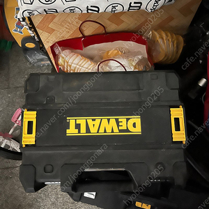 디월트티스택 공구함