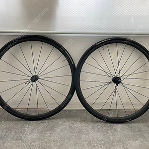 dt swiss 디티 스위스 pr1400 oxic 판매 합니다.