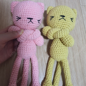 핸드메이드 손뜨개 '심술난 고양이' 인형