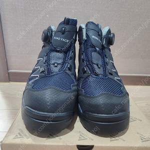 로드페이스 RF-608D 경량 논슬립 안전화 팔아요