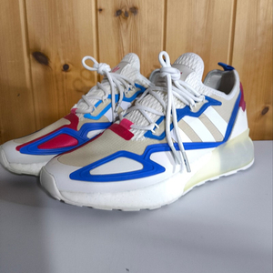 250mm 아디다스 ZX 2K 부스트 운동화