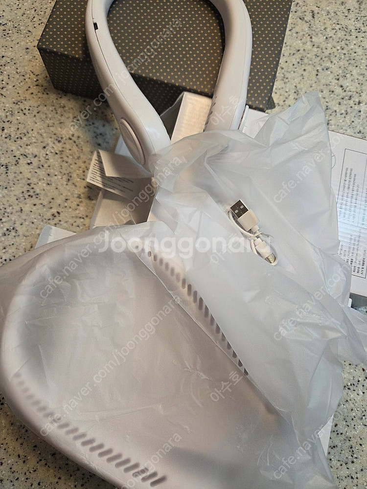새상품 다쓱 휴대용 넥밴드 선풍기 재고처분(160개)--2