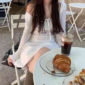Leeds 리즈 Pure sleeveless dress 새상품