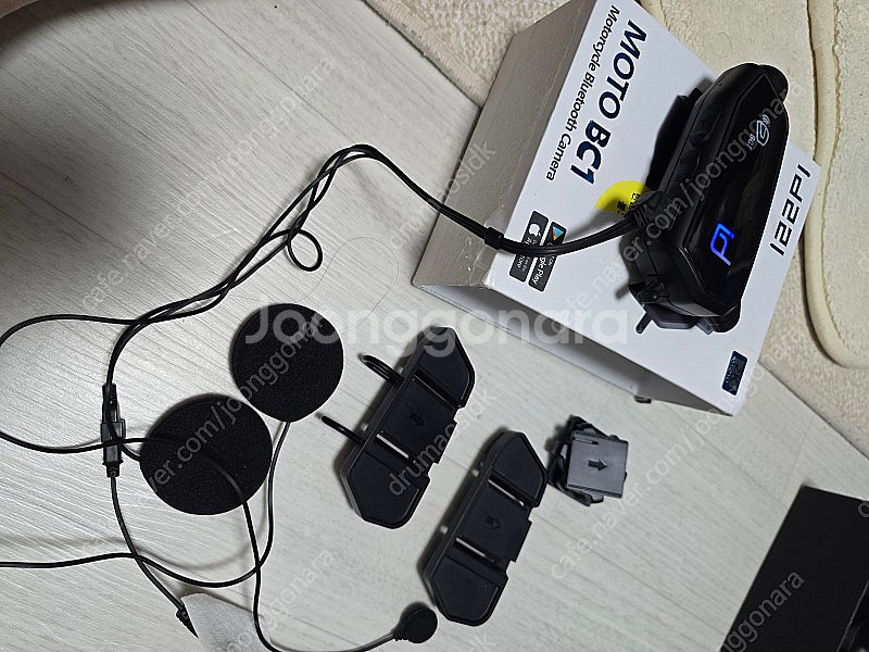 id221 motoBC1 핼멧캠, 블루투스캠 팝니다.--3