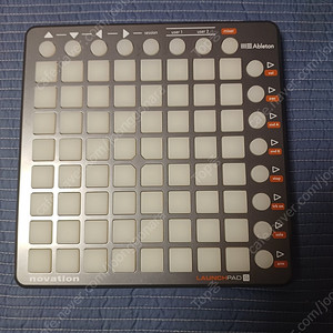 노베이션 Novation 런치패드 S 64패드