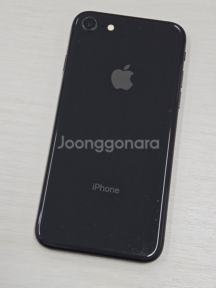 아이폰8 스페이스그레이색상 64용량 상태좋은 무잔상 단...--0