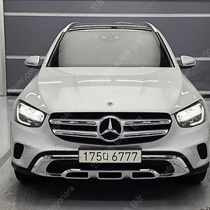 벤츠 GLC 중고 벤츠 GLC클래스 중고 벤츠 GLC 중고차 벤츠 GLC클래스 중고차 은색 2020년식 GLC 300 4MATIC 개인사업자 차량구매